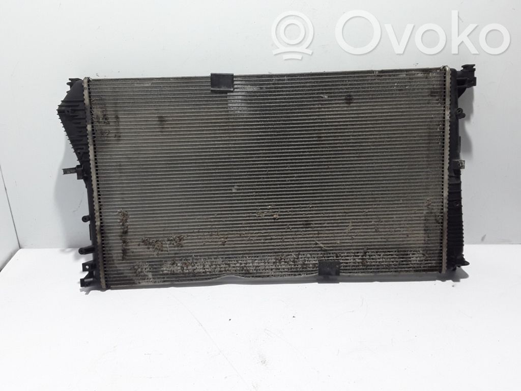 Renault Trafic II (X83) Coolant radiator 