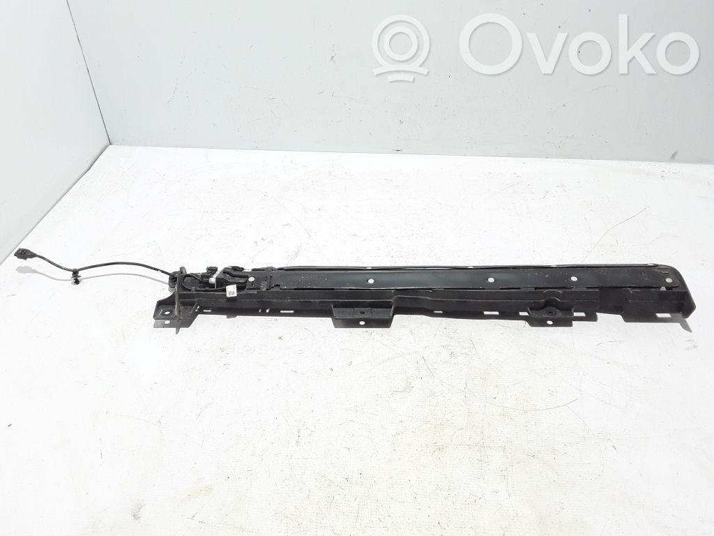Chrysler Pacifica Liukuoven lista 