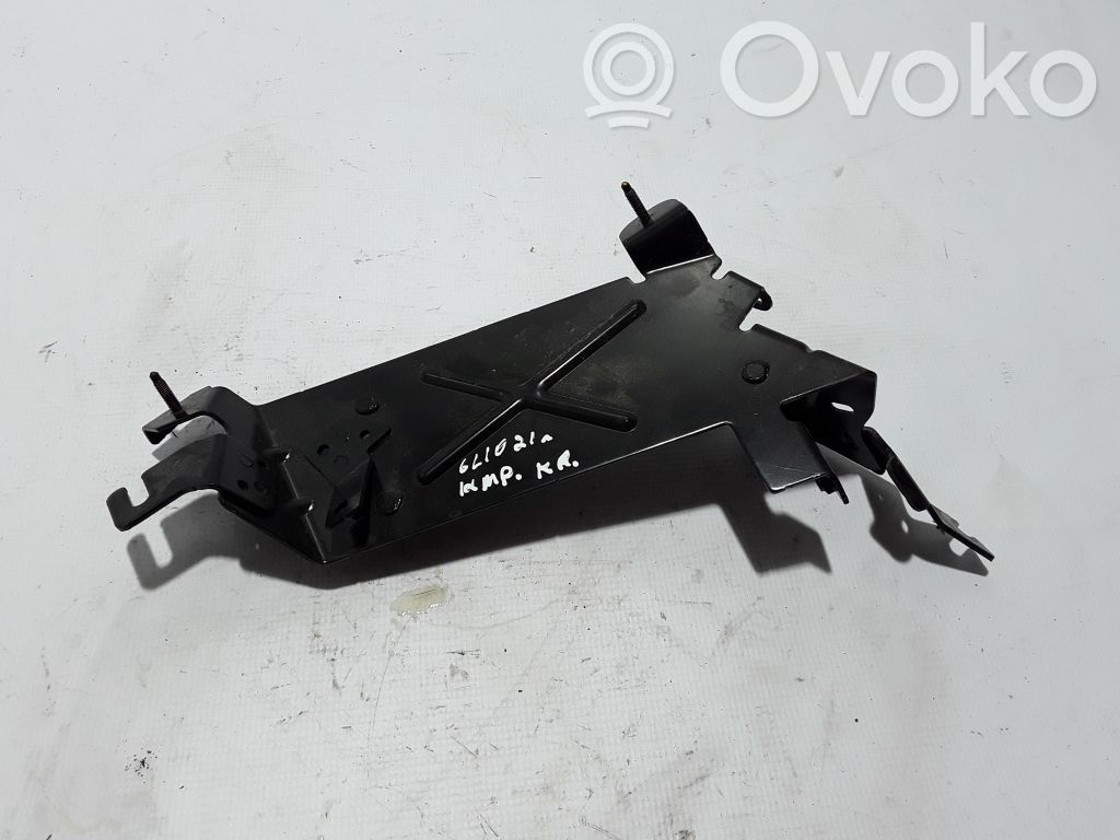 Renault Clio V Other engine bay part 