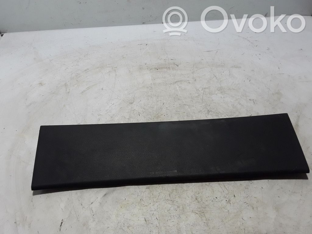 Dodge Durango Tailgate/trunk side cover trim 