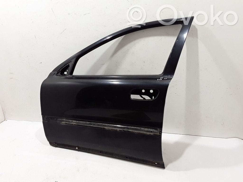 Volvo S60 Дверь 