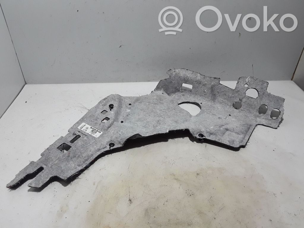 Volvo XC90 Izolare fonică perete frontal 