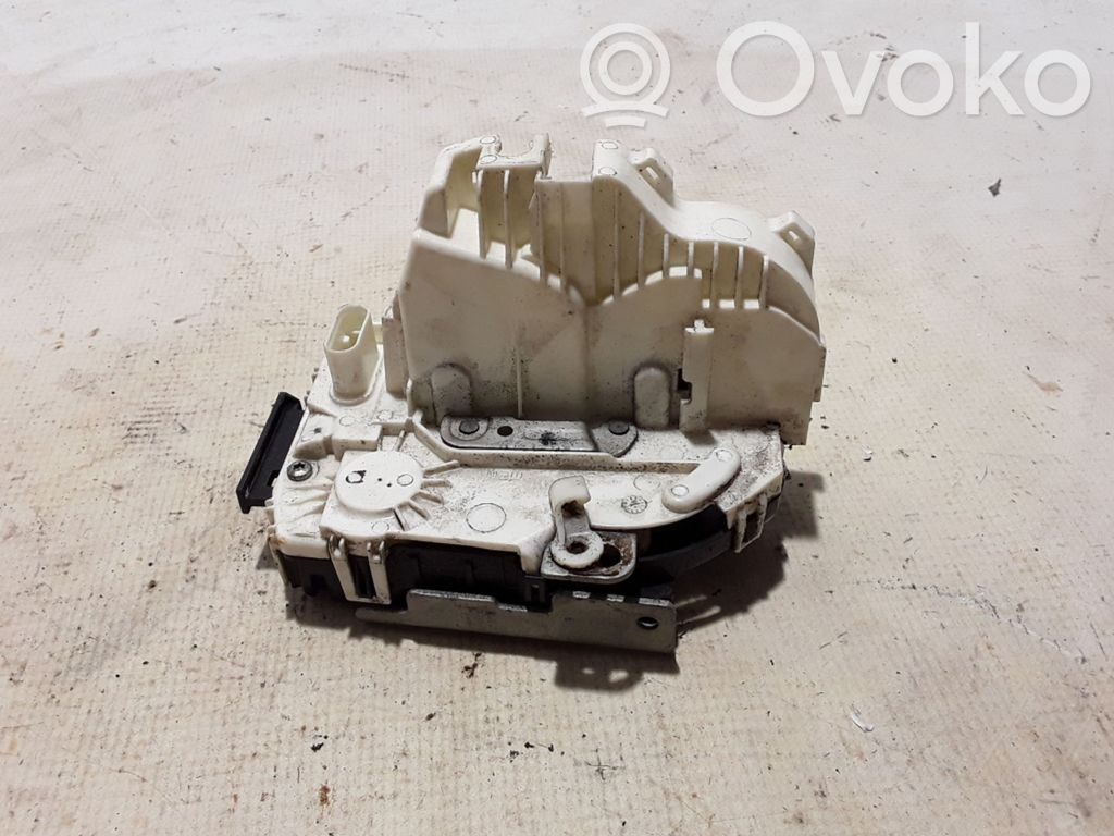Dodge Durango Front door lock 
