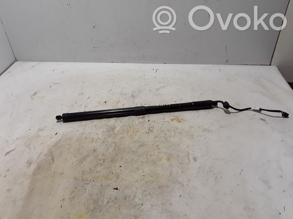 Volvo XC60 Tailgate strut 