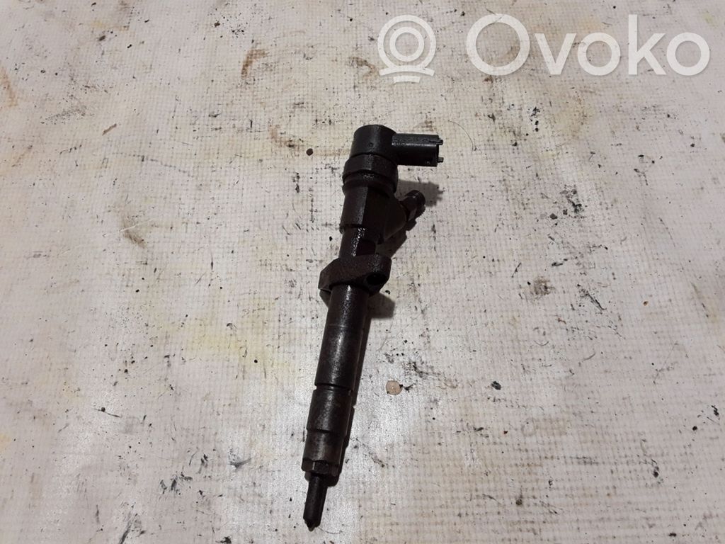 Inyector de combustible   8200146357