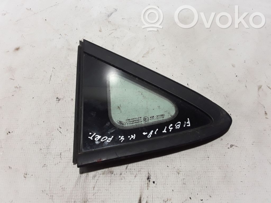 Ford Fiesta Vidrio lateral trasero 
