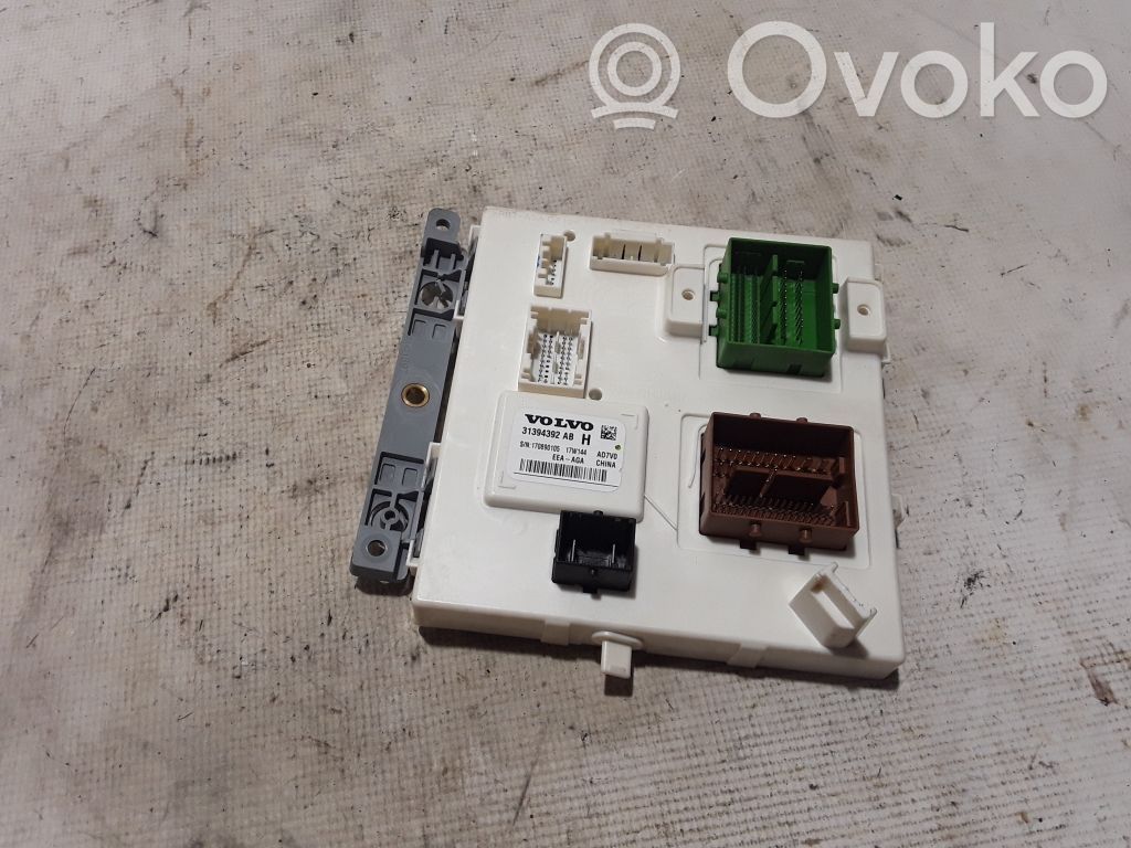 Volvo S90, V90 Module de fusibles 