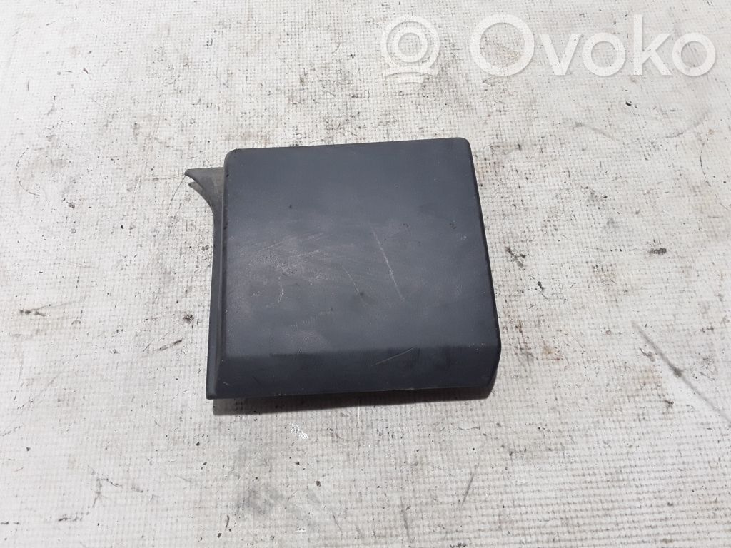 Renault Trafic III (X82) Rivestimento montante (C)