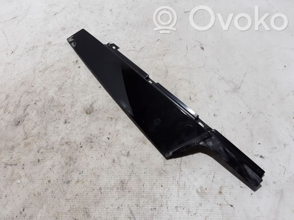 Volvo S60 Listón embellecedor de la ventana de la puerta delantera 