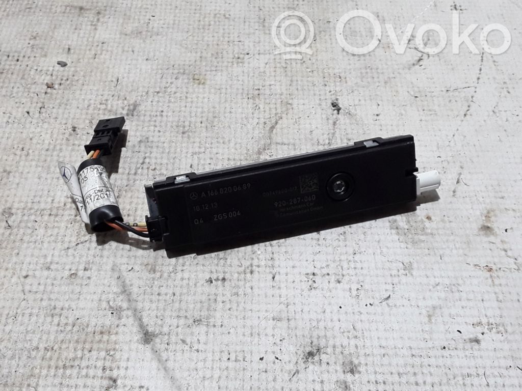 Mercedes-Benz CLA C117 X117 W117 Amplificator antenă aeriană 