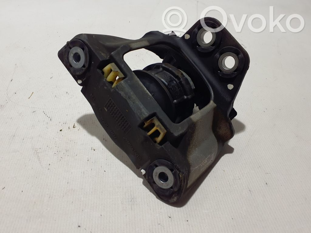 Engine mount bracket   32137496