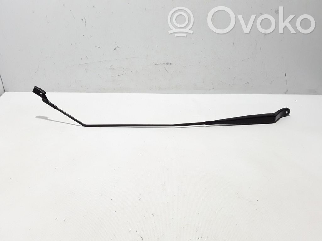 Renault Zoe Front wiper blade arm 