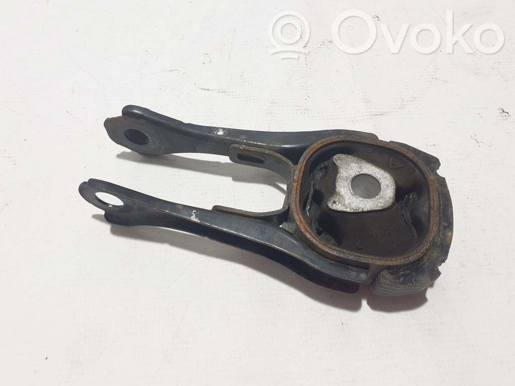 Toyota C-HR I Engine mount bracket 