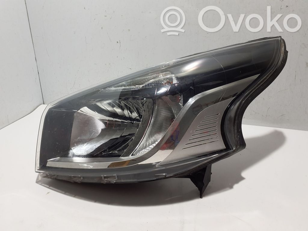 Renault Trafic III (X82) Scheinwerfer 