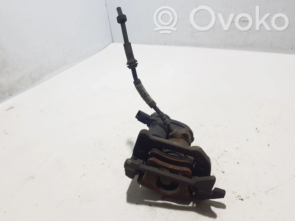 Etrier frână spate   8K0615403E