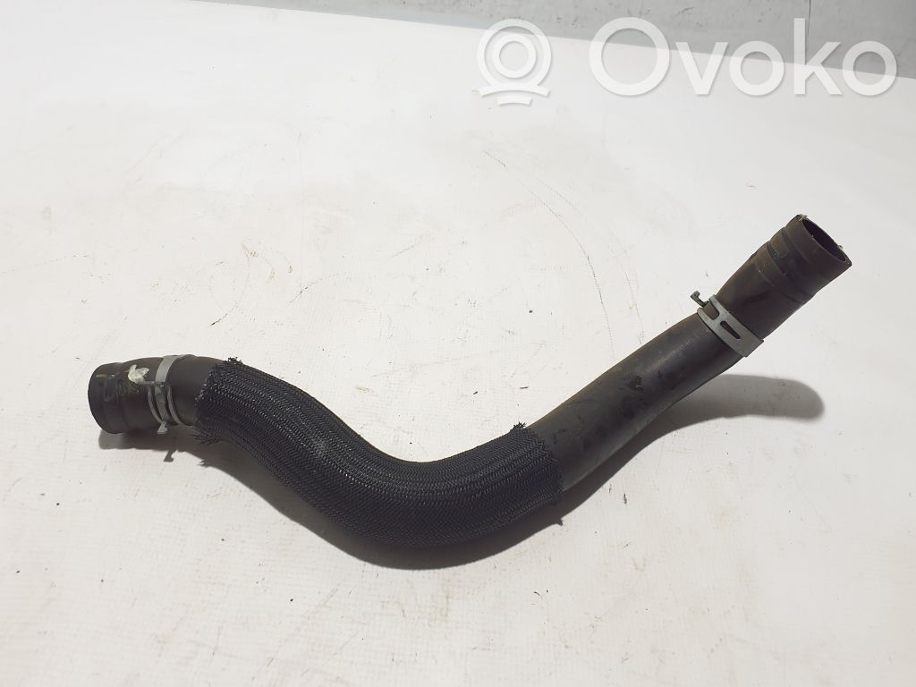 Nissan Qashqai Conductă/furtun lichid de răcire motor 