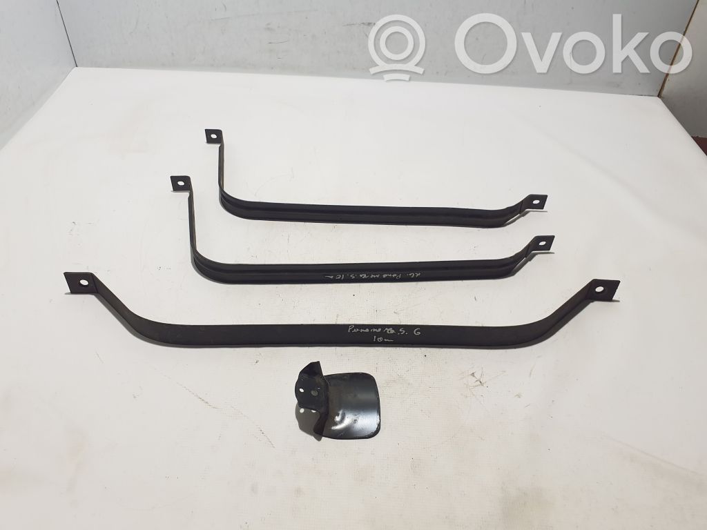 Porsche Panamera (970) Suport fixare rezervor combustibil 