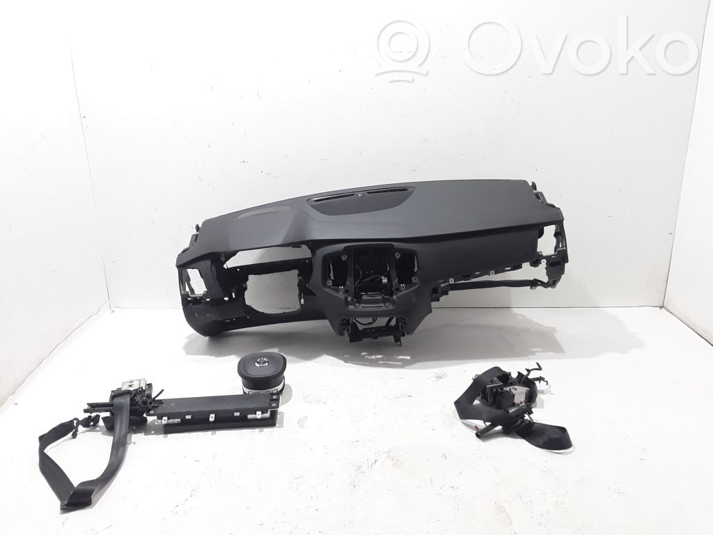 Volvo XC90 Panelis 