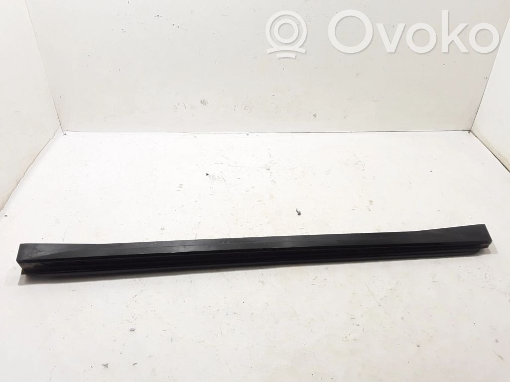Renault Megane E-Tech Sill 