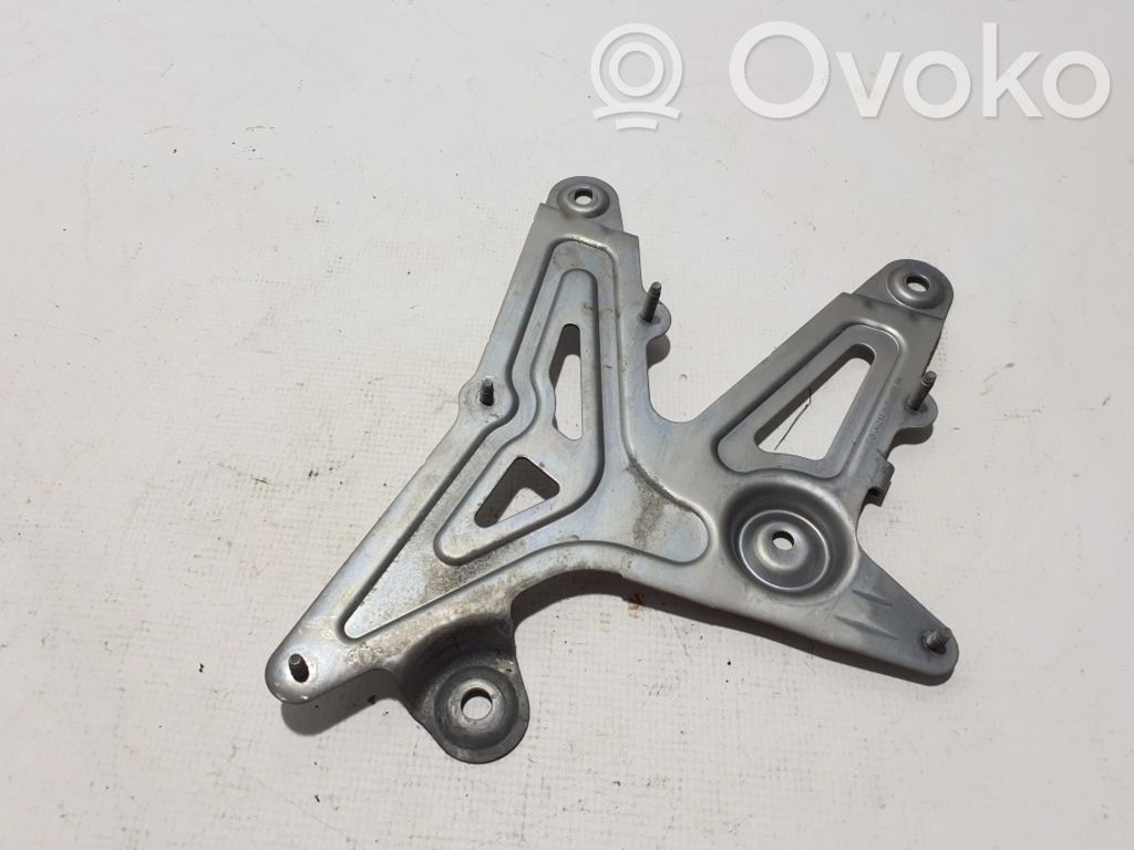 Mercedes-Benz EQC Alte piese caroserie