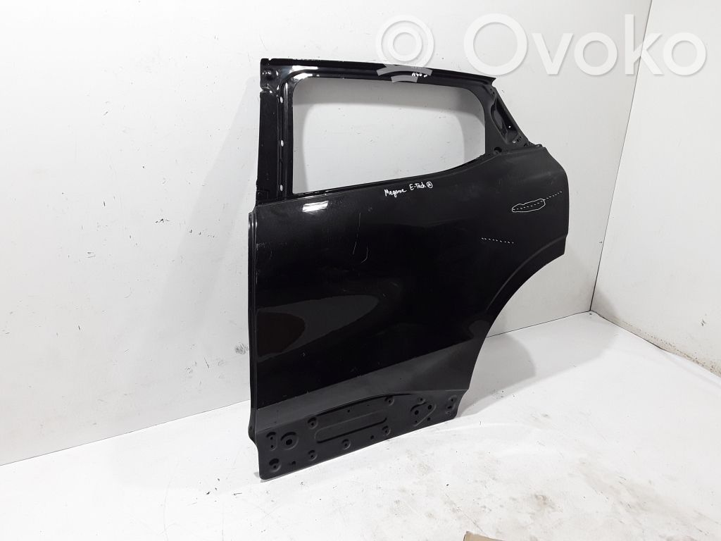Renault Megane E-Tech Galinės durys 