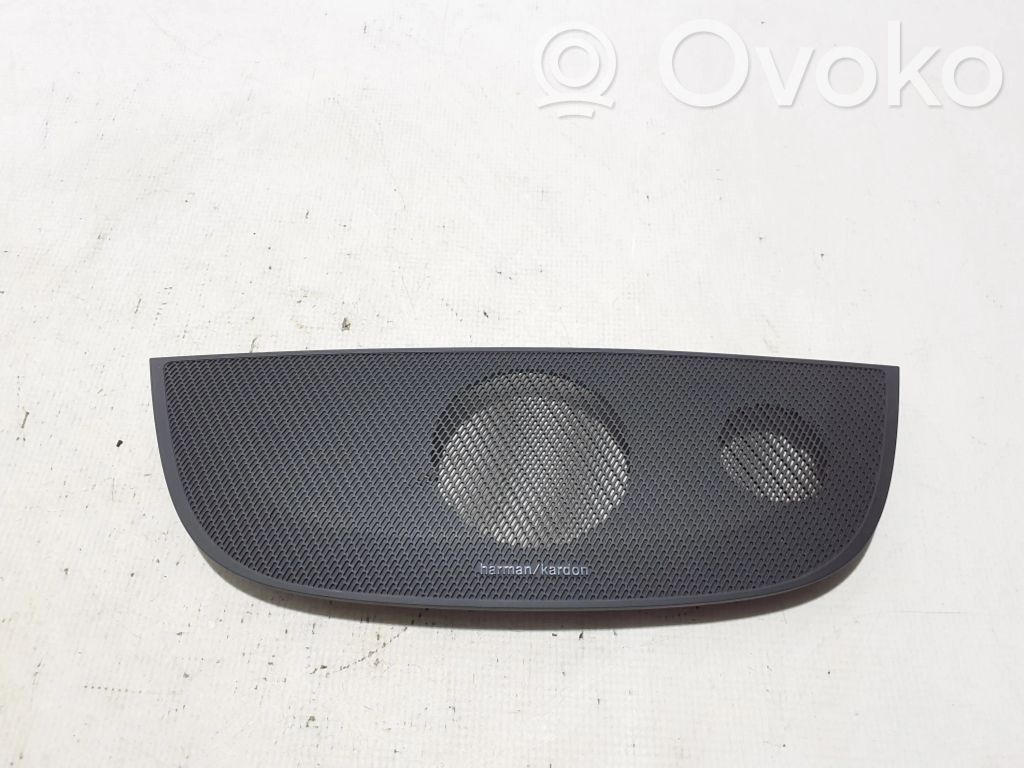 Volvo XC40 Ramka deski rozdzielczej 
