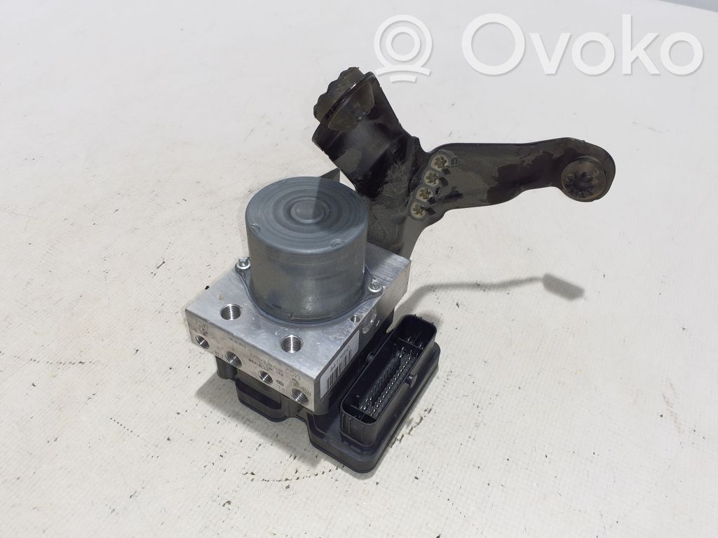 Volvo XC40 ABS bloks 