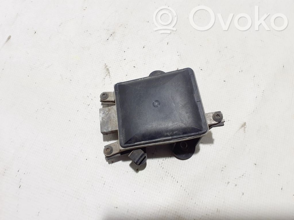 Volkswagen Touareg II Senzor radar distronic