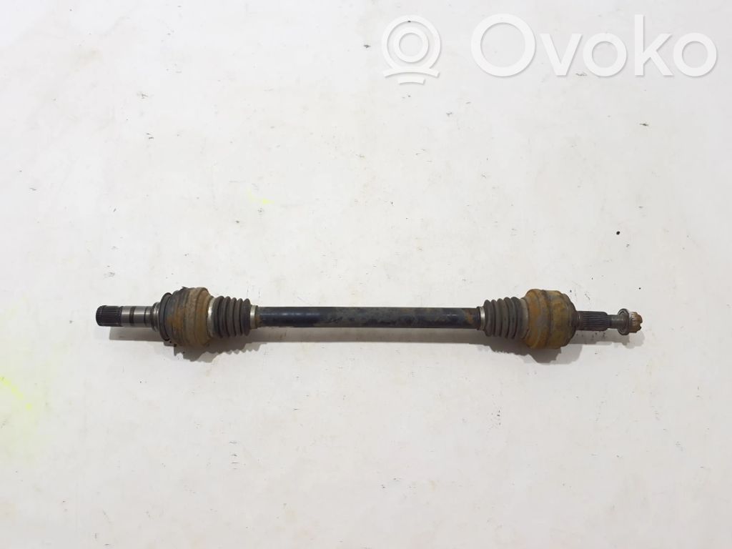 Volkswagen Touareg II Albero di trasmissione posteriore 
