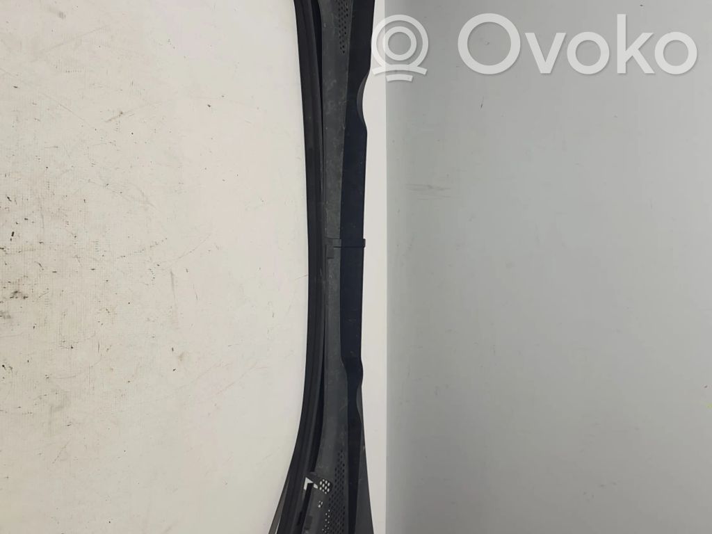 Volkswagen Golf VII Apărătoare ștergătoare 