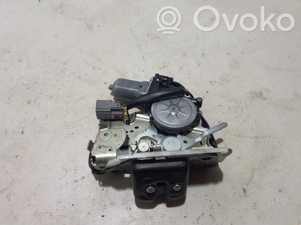 Dodge Durango Loading door lock 