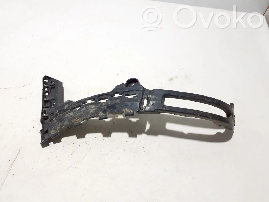 Mercedes-Benz GLB X247 Staffa di rinforzo montaggio del paraurti posteriore