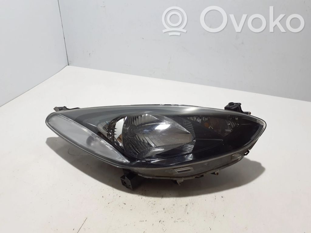 Mazda 2 Headlight/headlamp 