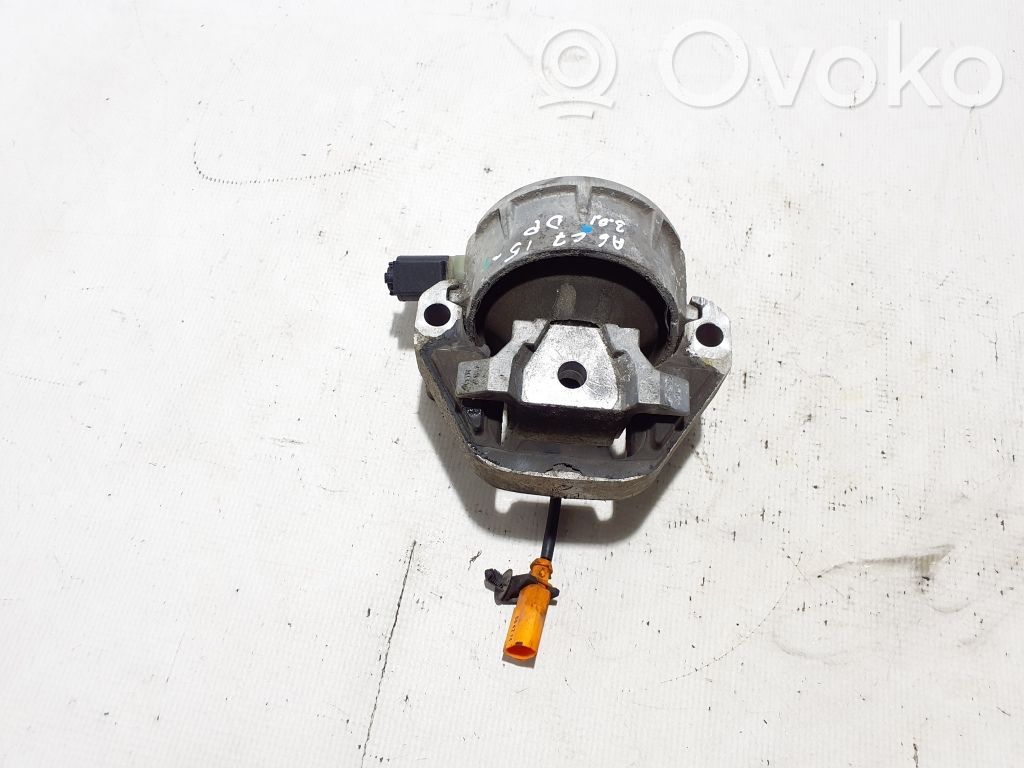 Audi A6 S6 C7 4G Engine mount bracket 