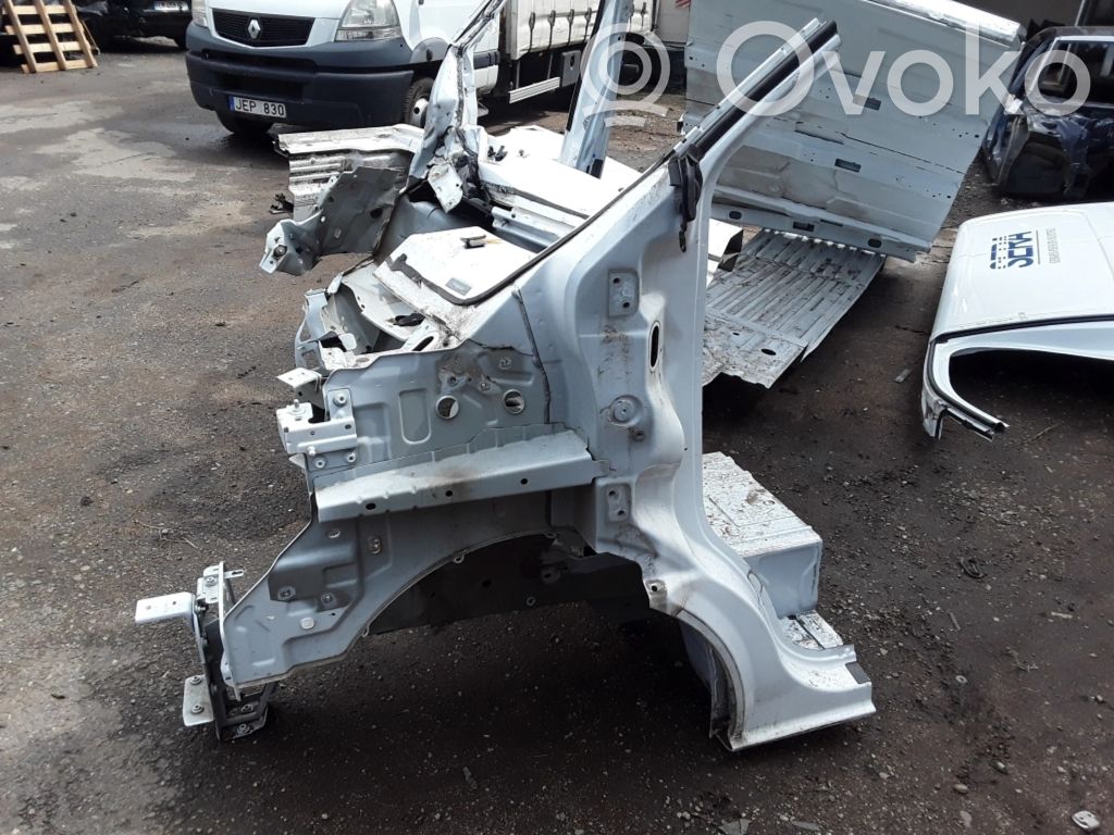 Panel lateral delantero   762319095R