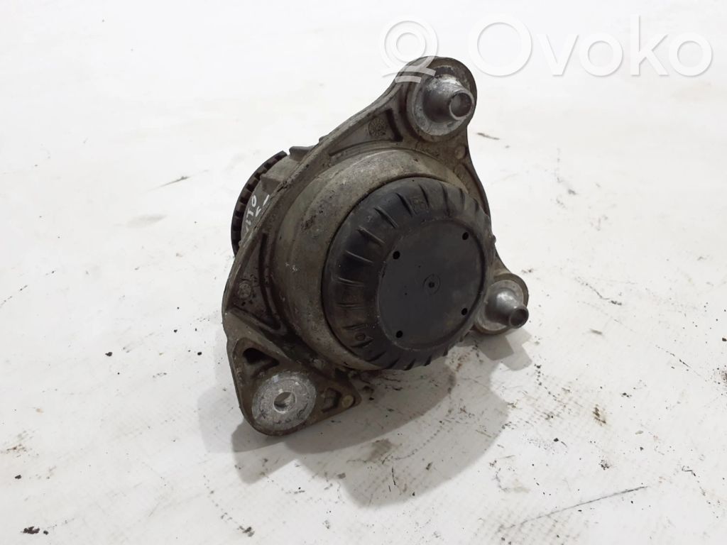Mercedes-Benz Vito Viano W447 Suport tampon motor