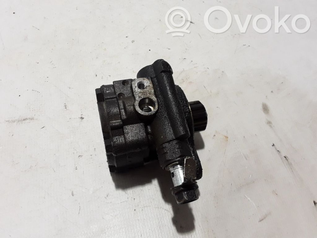 Toyota Land Cruiser (J120) Pompă servodirecție 