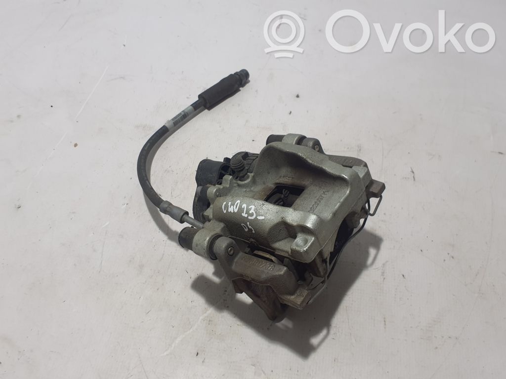 Volvo C40 Takajarrusatula 