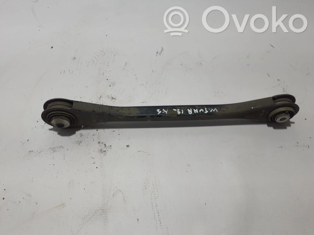 Volkswagen Touareg III Querlenker Achsschenkel hinten 