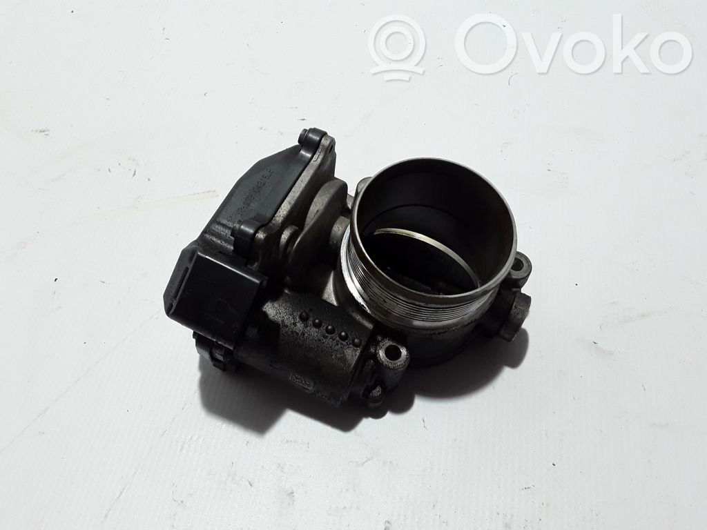 Volkswagen Touareg III Throttle valve 