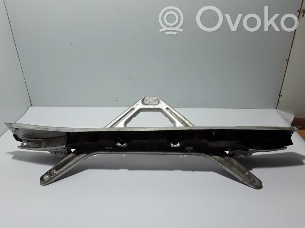 Volkswagen Touareg III Altra parte del vano motore 