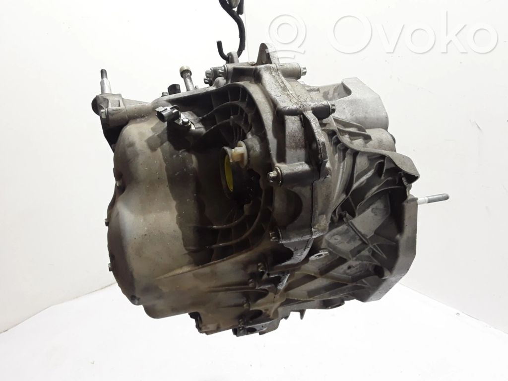Renault Twingo III Manual 6 speed gearbox 