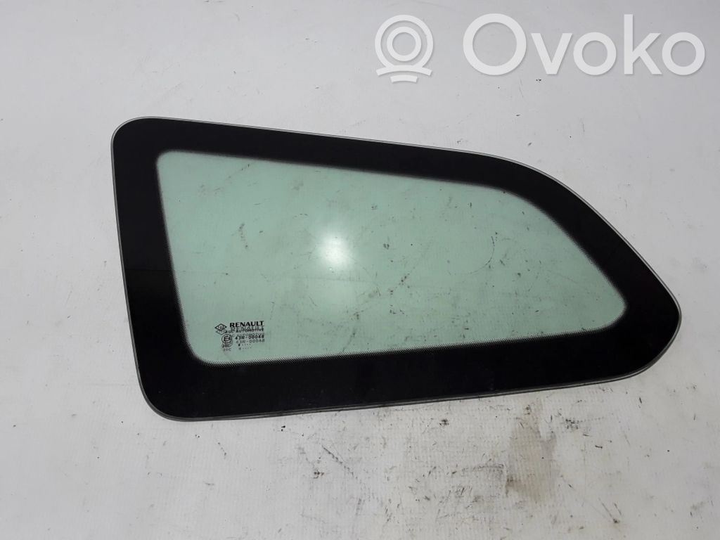 Dacia Duster II Vidrio lateral trasero 