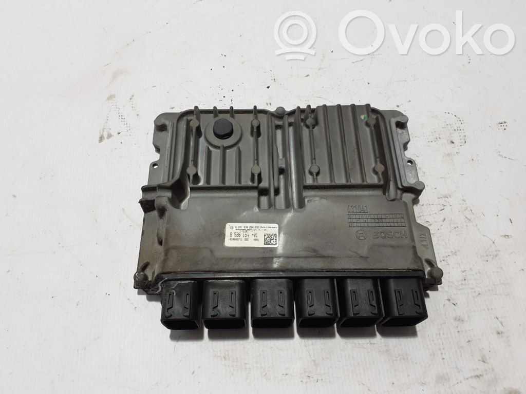 BMW 5 G30 G31 G38 Engine control unit/module 