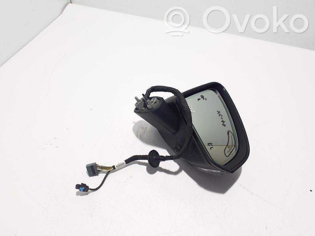 Volvo XC40 Specchietto retrovisore elettrico portiera anteriore 