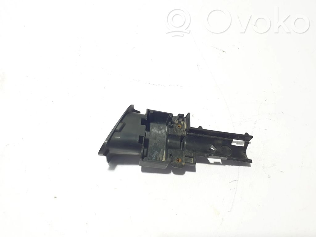Renault Scenic III - Grand scenic III Support de buse de lave-phares