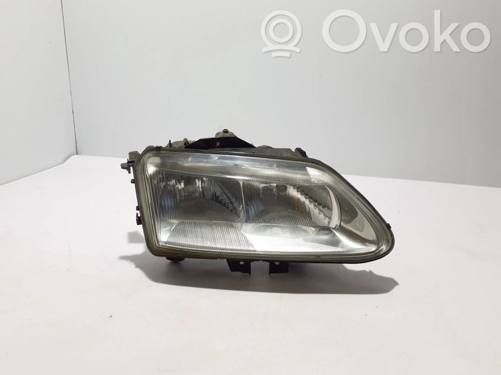 Renault Espace III Scheinwerfer 