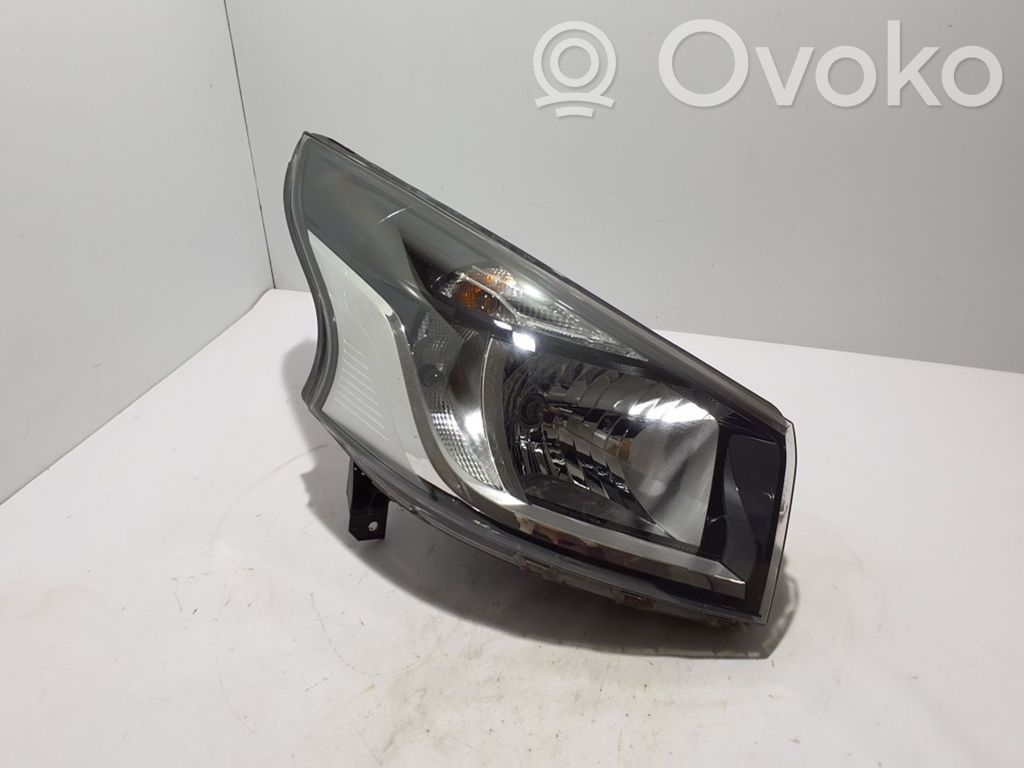 Renault Trafic III (X82) Faro/fanale 