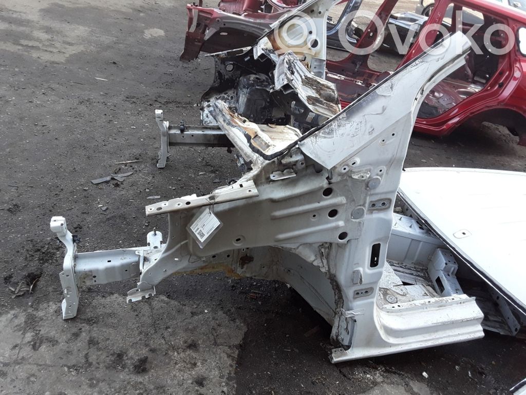 Panel lateral delantero   1631063980