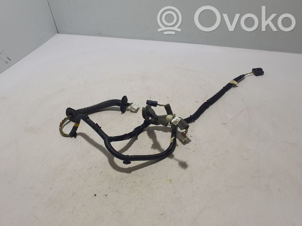 Otros cableados   241262477R
